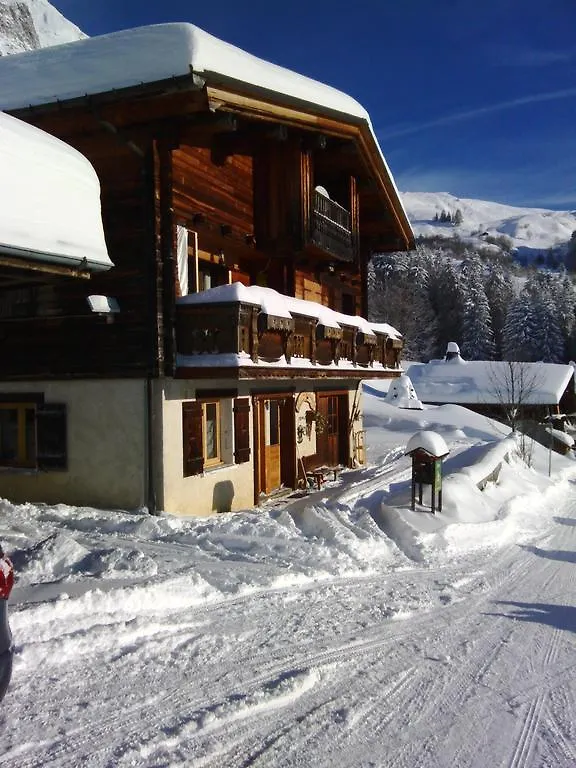 Le Foueustarle Apartman La Giettaz